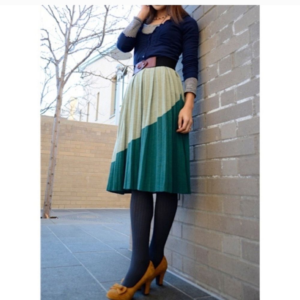 Anthropologie Charlie & Robin Wool Divvied Colorblock Pleated Skirt Size 8